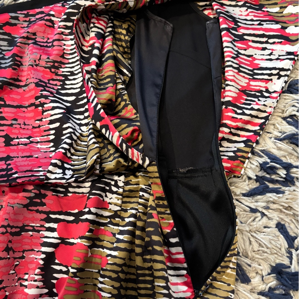 Jessica Simpson One-Shoulder Coral and Olive Print Dress - size 6 - Picture 7 of 8